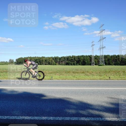 07.09.2025 - 19. Norderstedt Triathlon Michael Burmester http://msf.ph/oto/8850923 07.09.2025 15:36:48 Radfahren 425, 1453 meine-sportfotos.de