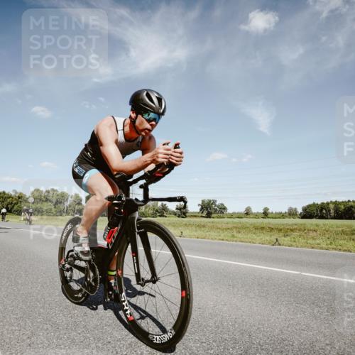 07.09.2025 - 19. Norderstedt Triathlon Michael Burmester http://msf.ph/oto/8850924 07.09.2025 14:19:41 Radfahren 959, 960, 961, 990, 992 meine-sportfotos.de