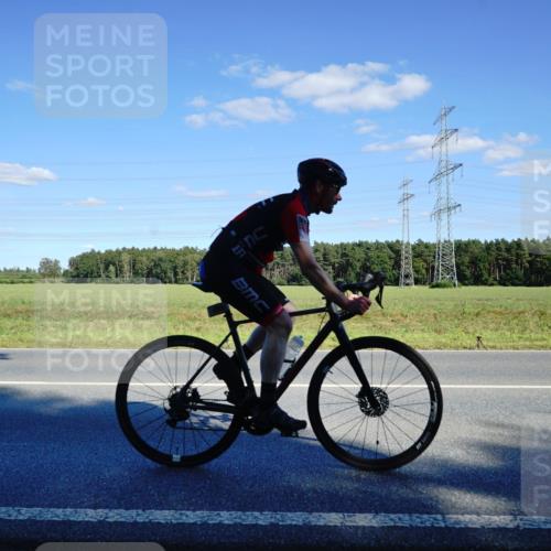 07.09.2025 - 19. Norderstedt Triathlon Michael Burmester http://msf.ph/oto/8850937 07.09.2025 15:36:56 Radfahren 437, 458, 934, 1403 meine-sportfotos.de