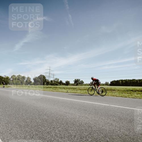 07.09.2025 - 19. Norderstedt Triathlon Michael Burmester http://msf.ph/oto/8850943 07.09.2025 11:13:46 Radfahren 1166 meine-sportfotos.de