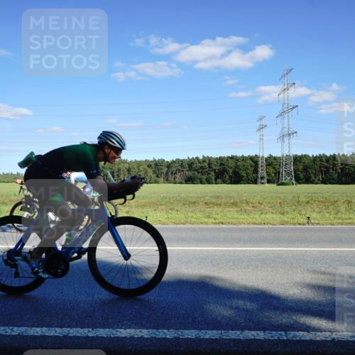 07.09.2025 - 19. Norderstedt Triathlon Michael Burmester http://msf.ph/oto/8850963 07.09.2025 15:37:14 Radfahren 1489 meine-sportfotos.de