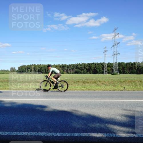 07.09.2025 - 19. Norderstedt Triathlon Michael Burmester http://msf.ph/oto/8850997 07.09.2025 15:37:39 Radfahren 894 meine-sportfotos.de