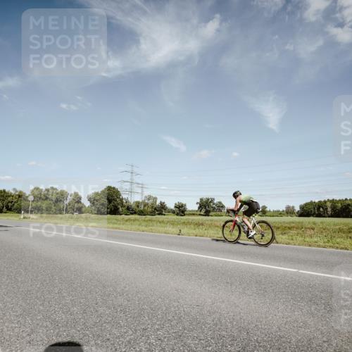 07.09.2025 - 19. Norderstedt Triathlon Michael Burmester http://msf.ph/oto/8851009 07.09.2025 14:20:32 Radfahren  meine-sportfotos.de