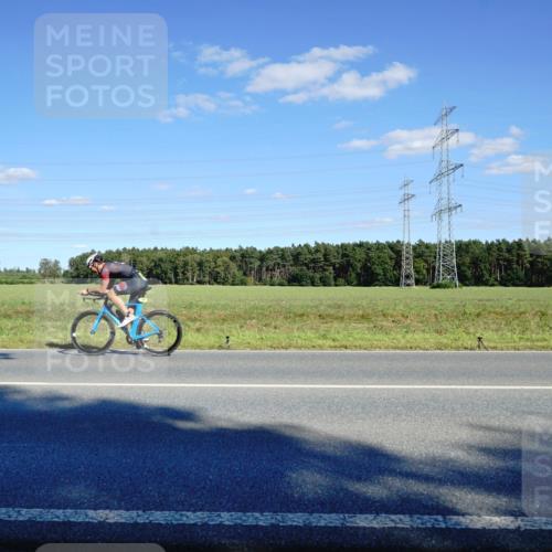 07.09.2025 - 19. Norderstedt Triathlon Michael Burmester http://msf.ph/oto/8851015 07.09.2025 15:37:49 Radfahren 910 meine-sportfotos.de