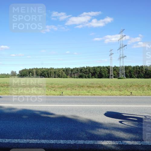 07.09.2025 - 19. Norderstedt Triathlon Michael Burmester http://msf.ph/oto/8851031 07.09.2025 15:37:58 Radfahren 390, 443, 454, 893, 1510 meine-sportfotos.de