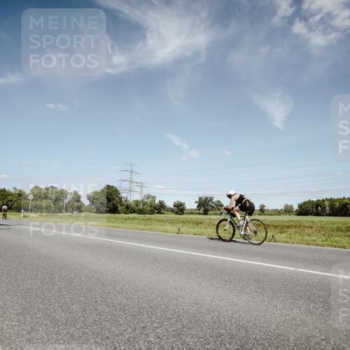 07.09.2025 - 19. Norderstedt Triathlon Michael Burmester http://msf.ph/oto/8851042 07.09.2025 14:21:03 Radfahren 1007 meine-sportfotos.de