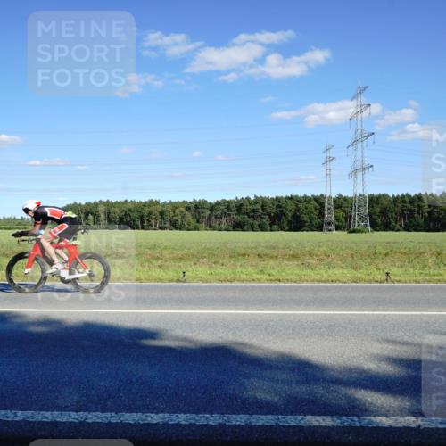 07.09.2025 - 19. Norderstedt Triathlon Michael Burmester http://msf.ph/oto/8851050 07.09.2025 15:38:09 Radfahren 940 meine-sportfotos.de