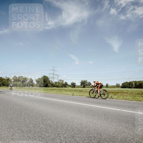 07.09.2025 - 19. Norderstedt Triathlon Michael Burmester http://msf.ph/oto/8851057 07.09.2025 14:21:26 Radfahren  meine-sportfotos.de
