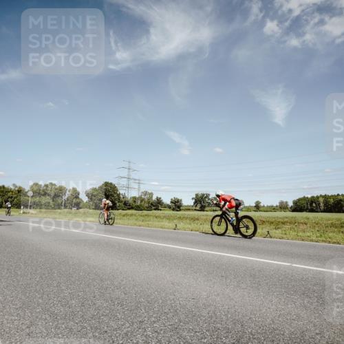 07.09.2025 - 19. Norderstedt Triathlon Michael Burmester http://msf.ph/oto/8851061 07.09.2025 14:21:27 Radfahren  meine-sportfotos.de