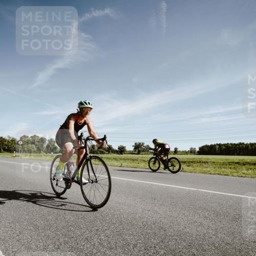 07.09.2025 - 19. Norderstedt Triathlon Michael Burmester http://msf.ph/oto/8851073 07.09.2025 11:15:49 Radfahren 185, 1278 meine-sportfotos.de
