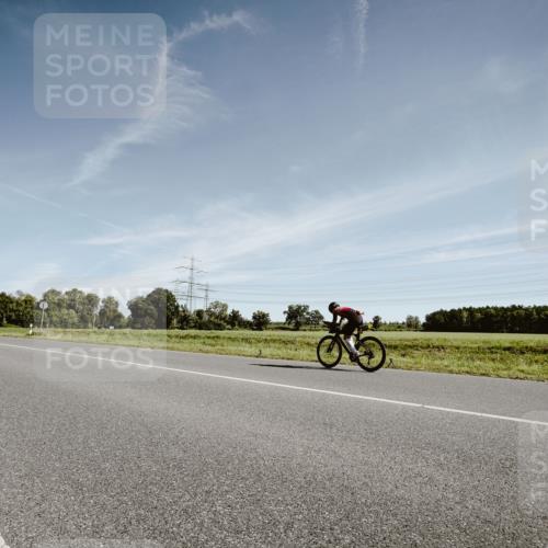 07.09.2025 - 19. Norderstedt Triathlon Michael Burmester http://msf.ph/oto/8851083 07.09.2025 11:16:03 Radfahren 238 meine-sportfotos.de