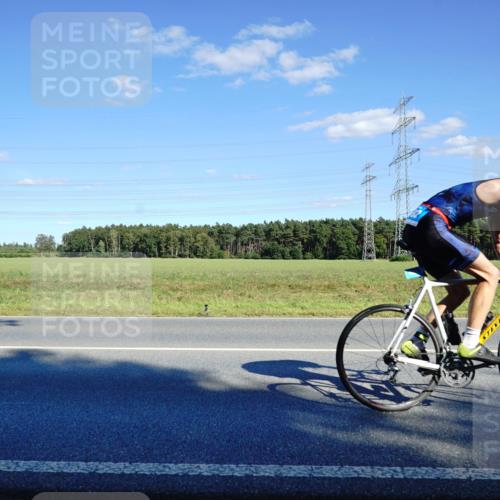 07.09.2025 - 19. Norderstedt Triathlon Michael Burmester http://msf.ph/oto/8851089 07.09.2025 15:38:44 Radfahren 408, 882, 938, 1442 meine-sportfotos.de