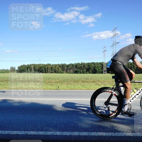 07.09.2025 - 19. Norderstedt Triathlon Michael Burmester http://msf.ph/oto/8851094 07.09.2025 15:38:46 Radfahren 402, 504, 882, 1442 meine-sportfotos.de