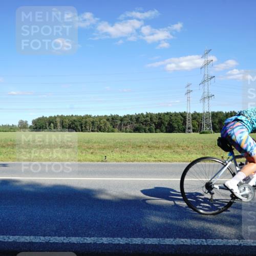 07.09.2025 - 19. Norderstedt Triathlon Michael Burmester http://msf.ph/oto/8851103 07.09.2025 15:38:49 Radfahren 402, 504, 1432, 1442, 1454 meine-sportfotos.de