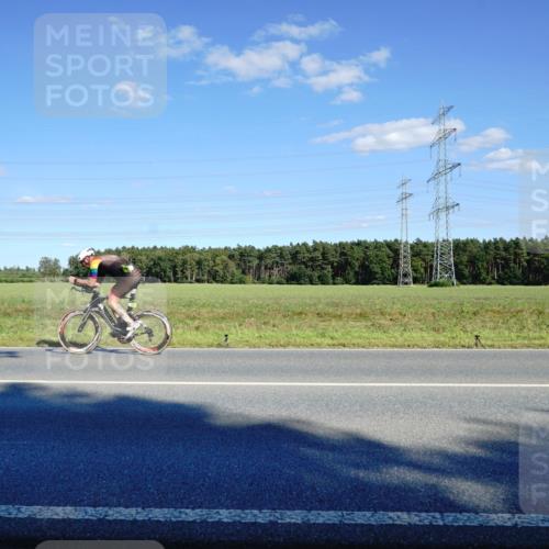 07.09.2025 - 19. Norderstedt Triathlon Michael Burmester http://msf.ph/oto/8851108 07.09.2025 15:38:52 Radfahren 447, 504, 1432, 1454 meine-sportfotos.de