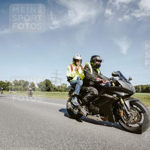 07.09.2025 - 19. Norderstedt Triathlon Michael Burmester http://msf.ph/oto/8851109 07.09.2025 14:21:52 Radfahren 872 meine-sportfotos.de