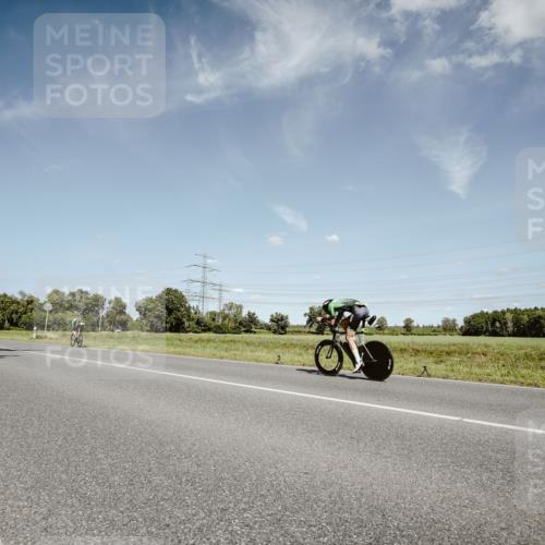 07.09.2025 - 19. Norderstedt Triathlon Michael Burmester http://msf.ph/oto/8851127 07.09.2025 14:22:10 Radfahren  meine-sportfotos.de