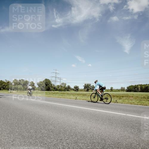 07.09.2025 - 19. Norderstedt Triathlon Michael Burmester http://msf.ph/oto/8851147 07.09.2025 14:22:25 Radfahren  meine-sportfotos.de