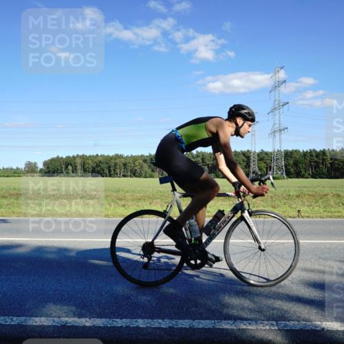 07.09.2025 - 19. Norderstedt Triathlon Michael Burmester http://msf.ph/oto/8851173 07.09.2025 15:39:35 Radfahren 913, 1481 meine-sportfotos.de