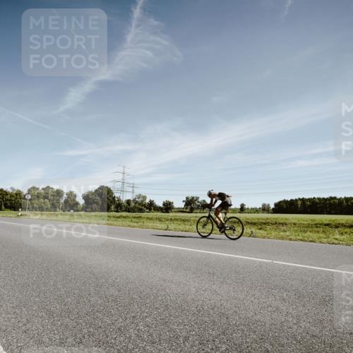 07.09.2025 - 19. Norderstedt Triathlon Michael Burmester http://msf.ph/oto/8851180 07.09.2025 11:17:49 Radfahren  meine-sportfotos.de