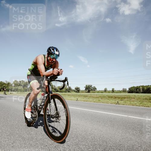 07.09.2025 - 19. Norderstedt Triathlon Michael Burmester http://msf.ph/oto/8851202 07.09.2025 14:22:53 Radfahren 369, 997 meine-sportfotos.de
