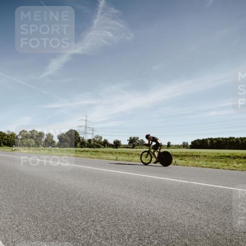 07.09.2025 - 19. Norderstedt Triathlon Michael Burmester http://msf.ph/oto/8851203 07.09.2025 11:18:15 Radfahren  meine-sportfotos.de
