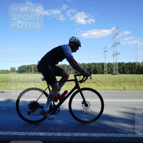 07.09.2025 - 19. Norderstedt Triathlon Michael Burmester http://msf.ph/oto/8851210 07.09.2025 15:40:06 Radfahren 923, 924, 1400, 1422, 1448, 1485 meine-sportfotos.de