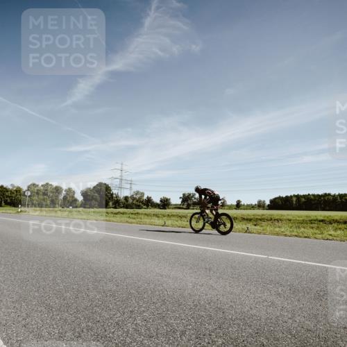07.09.2025 - 19. Norderstedt Triathlon Michael Burmester http://msf.ph/oto/8851224 07.09.2025 11:18:52 Radfahren 1162, 1202 meine-sportfotos.de