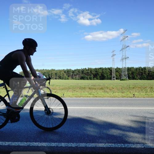07.09.2025 - 19. Norderstedt Triathlon Michael Burmester http://msf.ph/oto/8851232 07.09.2025 15:40:21 Radfahren 501, 886, 890 meine-sportfotos.de