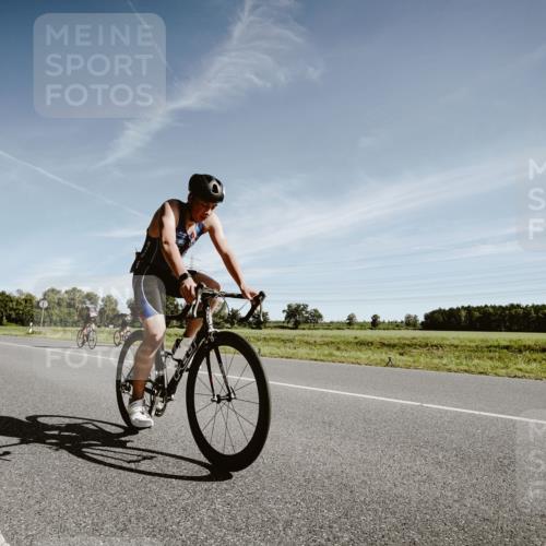 07.09.2025 - 19. Norderstedt Triathlon Michael Burmester http://msf.ph/oto/8851252 07.09.2025 11:19:03 Radfahren 749, 1179, 1208 meine-sportfotos.de