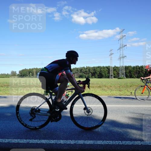 07.09.2025 - 19. Norderstedt Triathlon Michael Burmester http://msf.ph/oto/8851269 07.09.2025 15:40:43 Radfahren 403, 446, 929 meine-sportfotos.de
