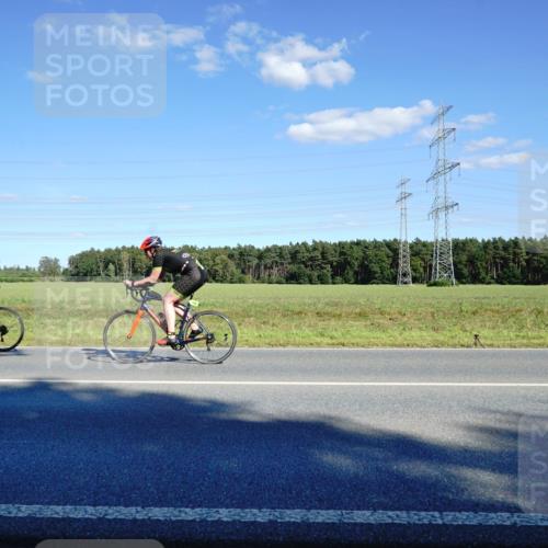 07.09.2025 - 19. Norderstedt Triathlon Michael Burmester http://msf.ph/oto/8851271 07.09.2025 15:40:43 Radfahren 403, 446, 929 meine-sportfotos.de