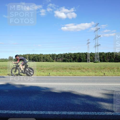 07.09.2025 - 19. Norderstedt Triathlon Michael Burmester http://msf.ph/oto/8851286 07.09.2025 15:40:56 Radfahren 506, 513, 541, 952 meine-sportfotos.de