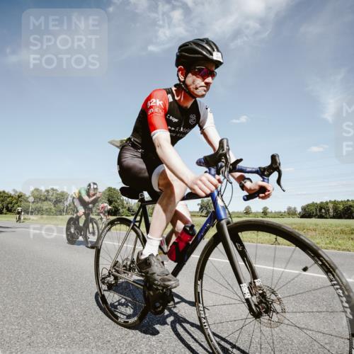 07.09.2025 - 19. Norderstedt Triathlon Michael Burmester http://msf.ph/oto/8851299 07.09.2025 14:24:08 Radfahren 410, 965, 970, 996, 1018, 1505 meine-sportfotos.de