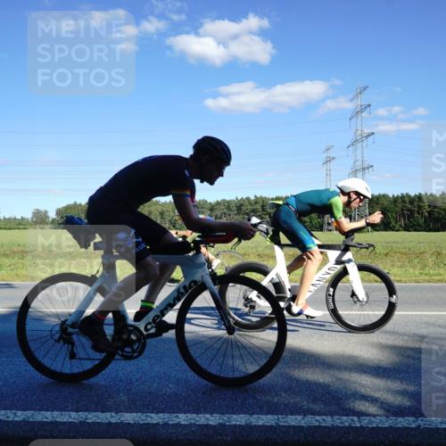 07.09.2025 - 19. Norderstedt Triathlon Michael Burmester http://msf.ph/oto/8851344 07.09.2025 15:41:38 Radfahren 528, 1409, 1545 meine-sportfotos.de