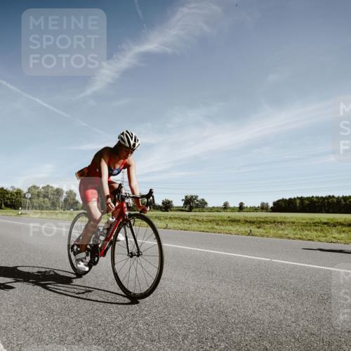 07.09.2025 - 19. Norderstedt Triathlon Michael Burmester http://msf.ph/oto/8851350 07.09.2025 11:20:54 Radfahren 1189 meine-sportfotos.de