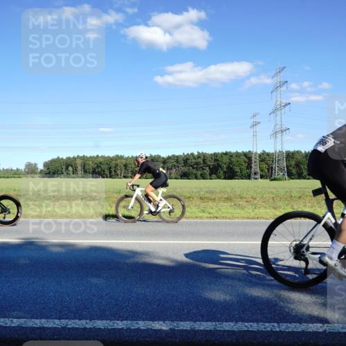 07.09.2025 - 19. Norderstedt Triathlon Michael Burmester http://msf.ph/oto/8851361 07.09.2025 15:41:49 Radfahren 870, 956, 1435 meine-sportfotos.de
