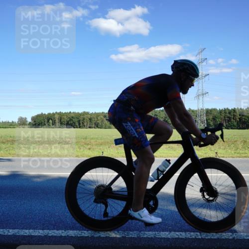 07.09.2025 - 19. Norderstedt Triathlon Michael Burmester http://msf.ph/oto/8851366 07.09.2025 15:41:50 Radfahren 487, 870, 878, 956, 1435 meine-sportfotos.de