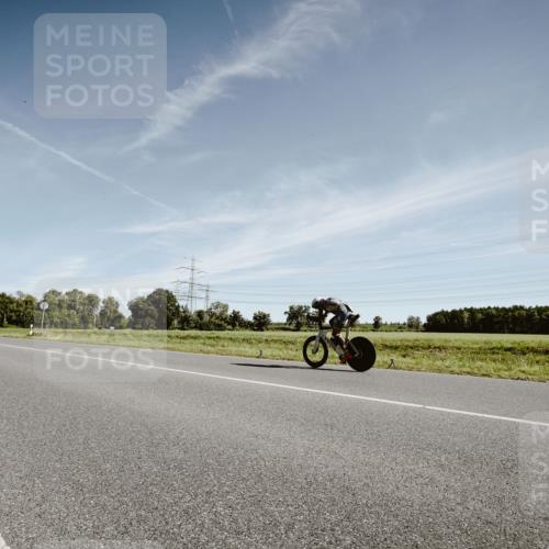 07.09.2025 - 19. Norderstedt Triathlon Michael Burmester http://msf.ph/oto/8851371 07.09.2025 11:21:12 Radfahren  meine-sportfotos.de