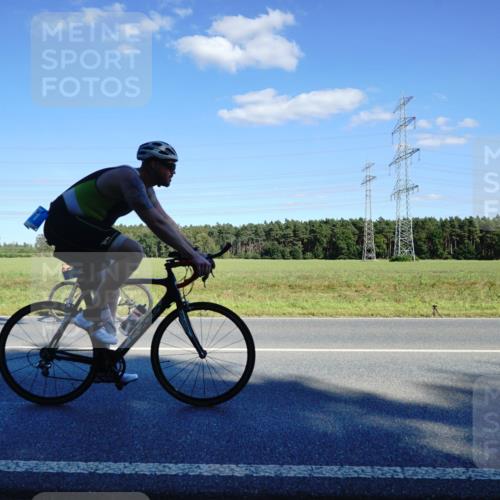 07.09.2025 - 19. Norderstedt Triathlon Michael Burmester http://msf.ph/oto/8851380 07.09.2025 15:41:56 Radfahren 365, 432, 465, 487, 499, 540, 871, 878, 889, 1547 meine-sportfotos.de