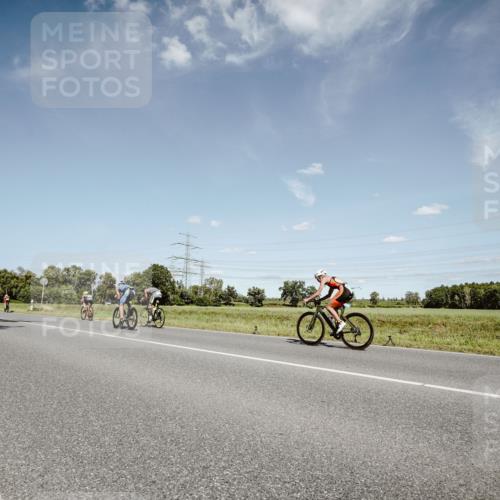 07.09.2025 - 19. Norderstedt Triathlon Michael Burmester http://msf.ph/oto/8851383 07.09.2025 14:24:52 Radfahren  meine-sportfotos.de