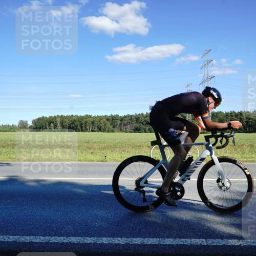 07.09.2025 - 19. Norderstedt Triathlon Michael Burmester http://msf.ph/oto/8851406 07.09.2025 15:42:16 Radfahren 494, 512, 1479, 1530 meine-sportfotos.de