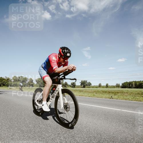 07.09.2025 - 19. Norderstedt Triathlon Michael Burmester http://msf.ph/oto/8851408 07.09.2025 14:25:04 Radfahren 908, 1019, 1037 meine-sportfotos.de