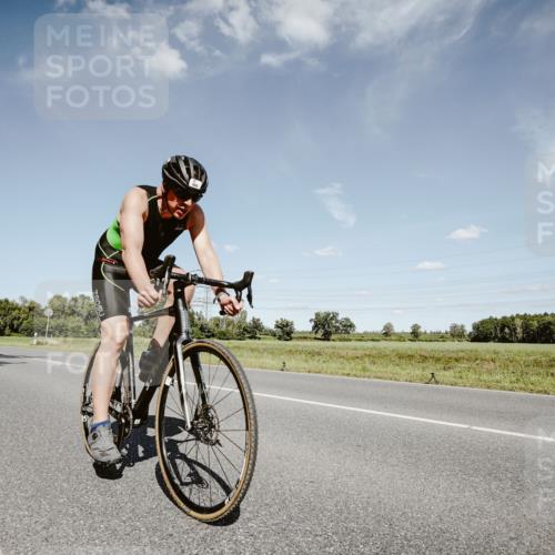 07.09.2025 - 19. Norderstedt Triathlon Michael Burmester http://msf.ph/oto/8851425 07.09.2025 14:25:16 Radfahren 888 meine-sportfotos.de