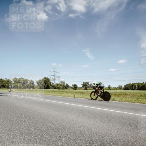 07.09.2025 - 19. Norderstedt Triathlon Michael Burmester http://msf.ph/oto/8851432 07.09.2025 14:25:19 Radfahren  meine-sportfotos.de
