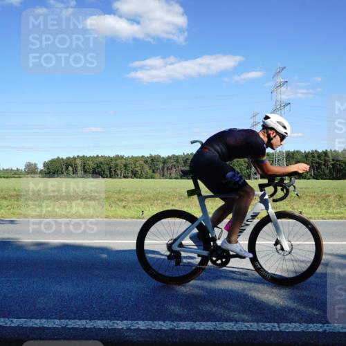 07.09.2025 - 19. Norderstedt Triathlon Michael Burmester http://msf.ph/oto/8851468 07.09.2025 15:43:03 Radfahren 496, 497, 502, 1528 meine-sportfotos.de