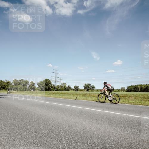 07.09.2025 - 19. Norderstedt Triathlon Michael Burmester http://msf.ph/oto/8851483 07.09.2025 14:26:14 Radfahren 1456 meine-sportfotos.de