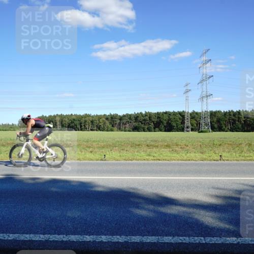 07.09.2025 - 19. Norderstedt Triathlon Michael Burmester http://msf.ph/oto/8851490 07.09.2025 15:43:13 Radfahren 873, 902, 1460 meine-sportfotos.de