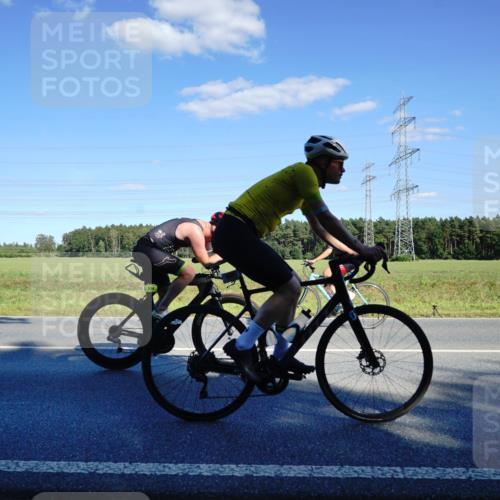 07.09.2025 - 19. Norderstedt Triathlon Michael Burmester http://msf.ph/oto/8851495 07.09.2025 15:43:16 Radfahren 534, 873, 937, 1423, 1460 meine-sportfotos.de