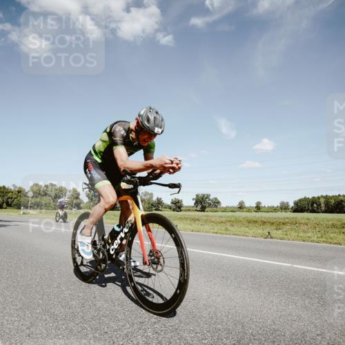 07.09.2025 - 19. Norderstedt Triathlon Michael Burmester http://msf.ph/oto/8851523 07.09.2025 14:26:46 Radfahren 900, 1042 meine-sportfotos.de